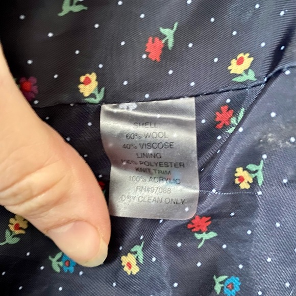 Hooded Wool Coat - Picture 7 of 8